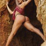 Tia_carrera_free