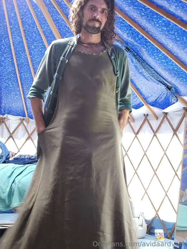 avidaardvark - Bought a new dress to wear out at Ren Faire on those hot and..