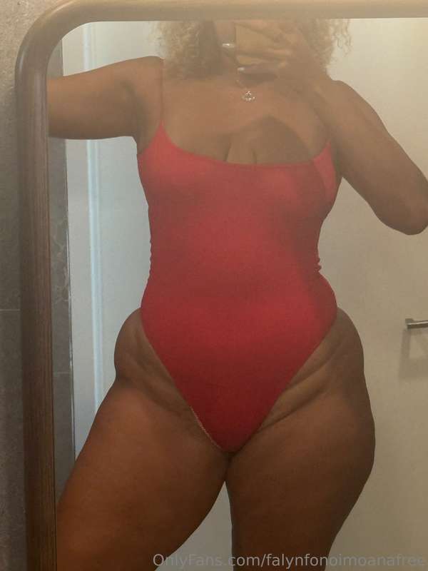 falynfonoimoanafree - Been working on my body what do you think?