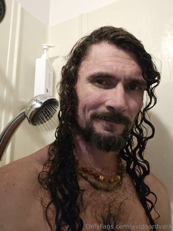 avidaardvark - More shower photos. I always enjoy seeing how the warm water..