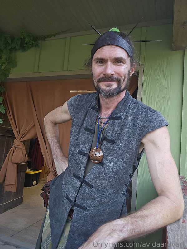 avidaardvark - Today's fit on a hot and breezy day. Then back in the yurt, ..