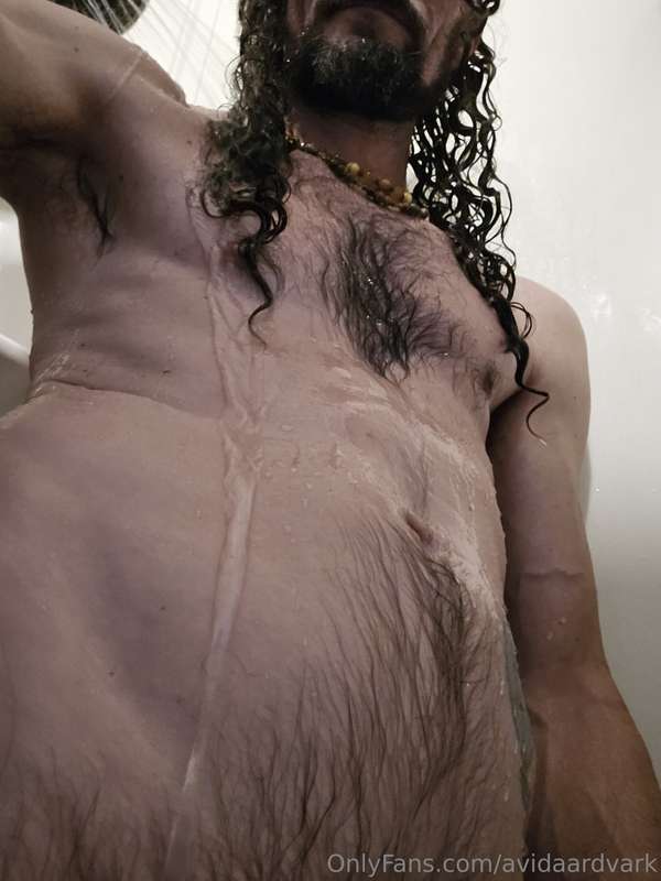avidaardvark - More shower photos. I always enjoy seeing how the warm water..