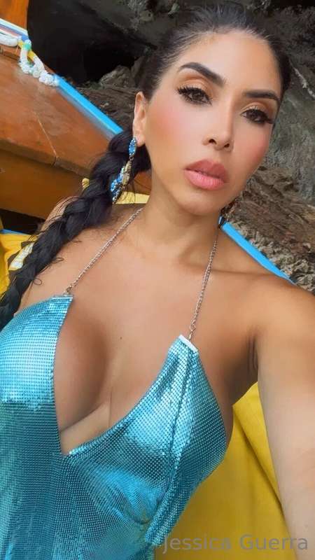 Can I show you something? 😘🔥