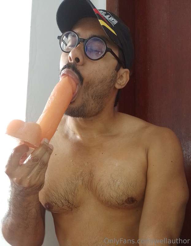 Cleaning my sex toys was fun 😜💦