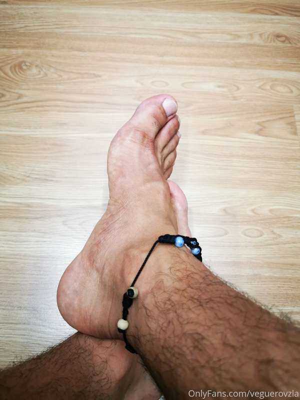 My feet 5
