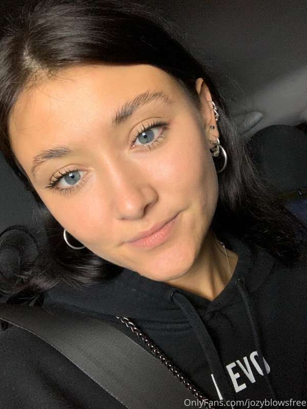 👅👅
