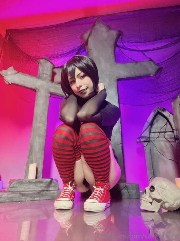 Mavis también tiene su lado jorni o no Que opinan ustedes ? 8