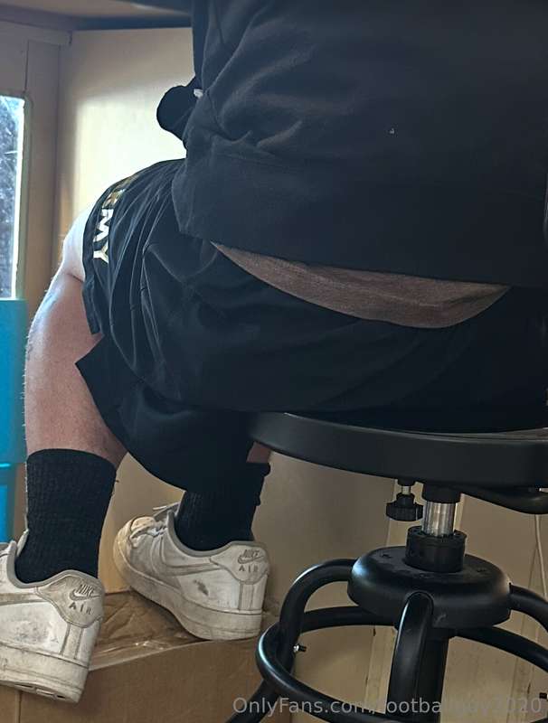 Me jerking off and so much more!!  1