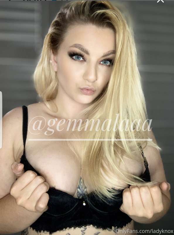 [PROMO]
✨FREE SUBSCRIPTION ✨ - Onlyfans.com/gemmalaaa

💎Tits.. 3