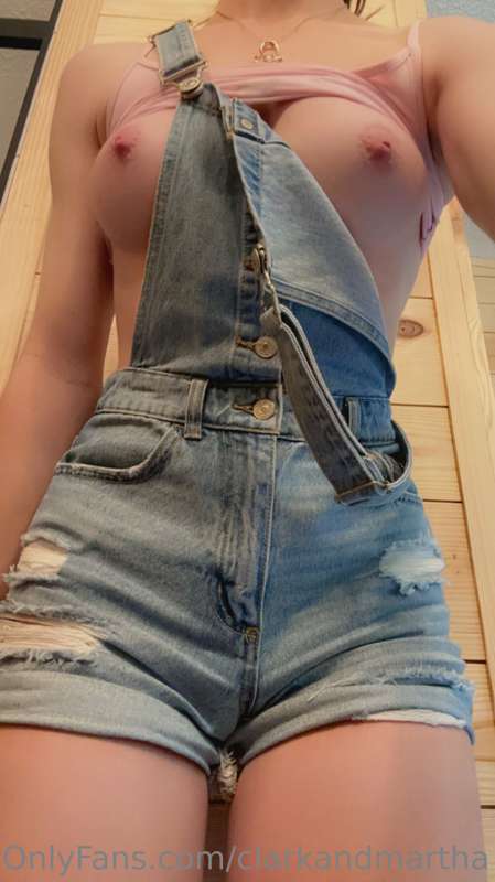 I can’t wear overalls without also flashing my boobs for you.. 2