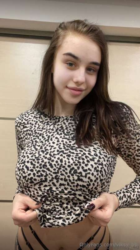# 💖FREE SUBSCRIPTION ONLY TODAY @emily_4u💖 She's so kinky fo..