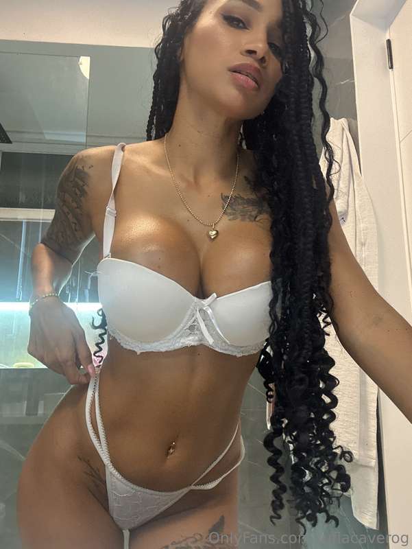 I'm available to call right now baby 🥵 just text me and let'..