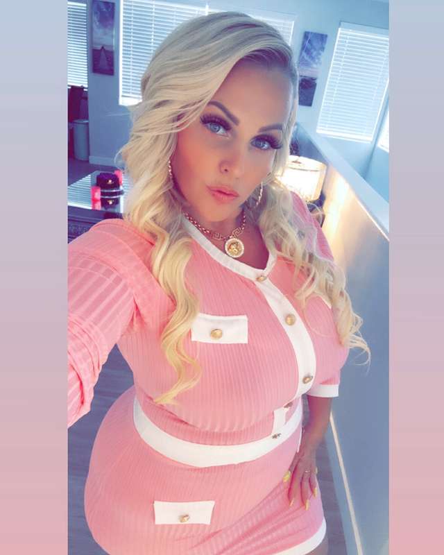 Pretty in pink 🎀✨