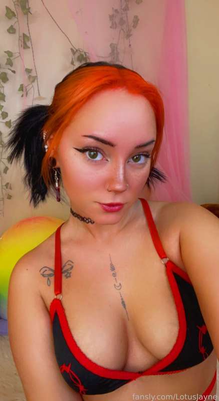 Lotusjayne - Fansly - 29 Oct, 2022