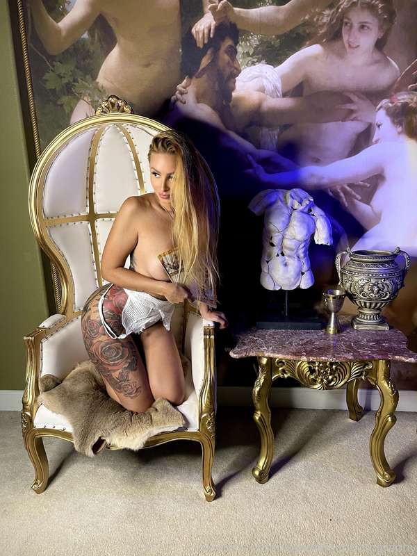 New content from my recent shoot in texas. Inbox for all the..