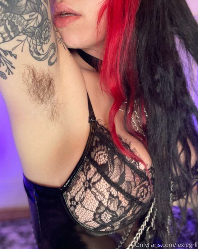 For my hairy armpit lovers 😈 1
