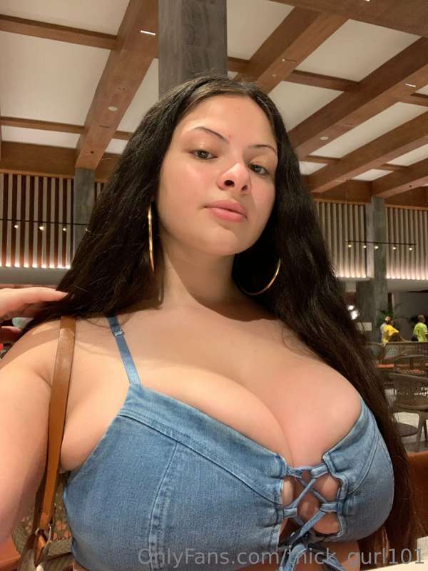 👀 4