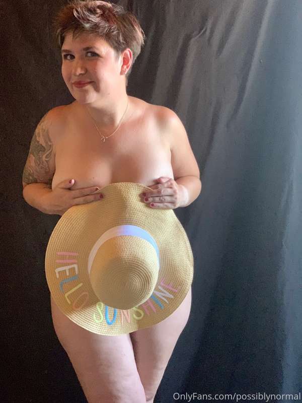 Happy HumpDay! 🍑 #onwednesdayswewearpink



Also wanted to s.. 3