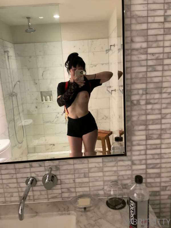 🖤 1
