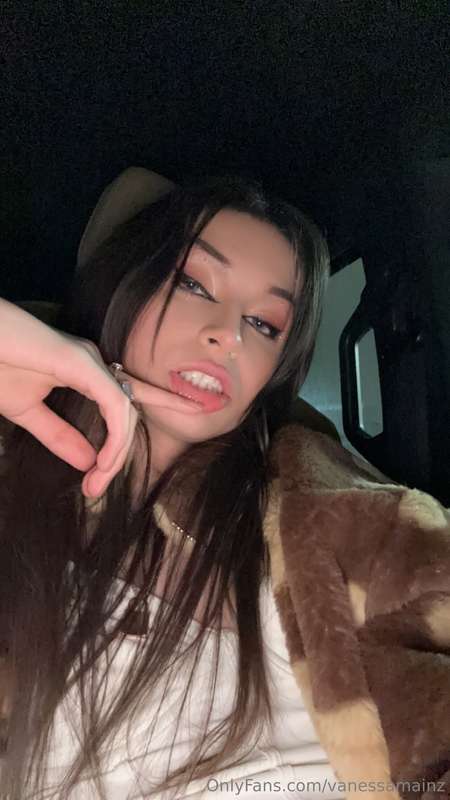 Can I bite you? Not hard, I just want a taste 😈
