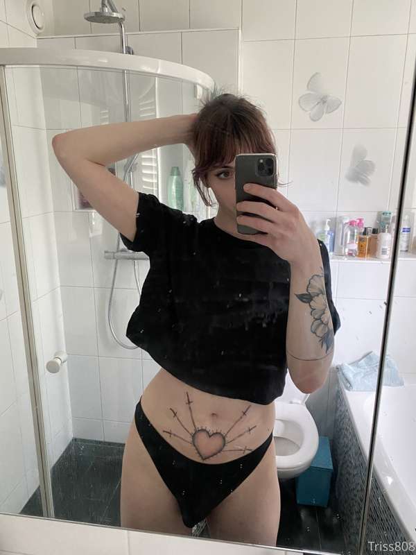 Hi! :3

Just wanted to share my new tattoo before I go sleep.. 3