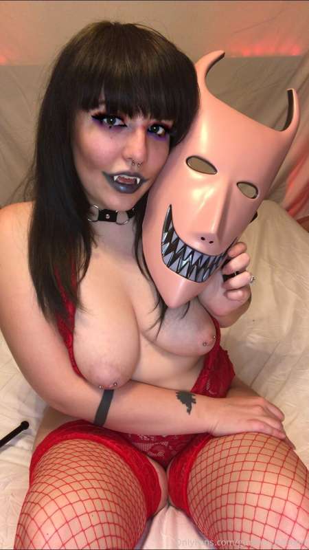 Lock ❤️ Now I’ve cosplayed all 3 of Boogey’s boys! 11