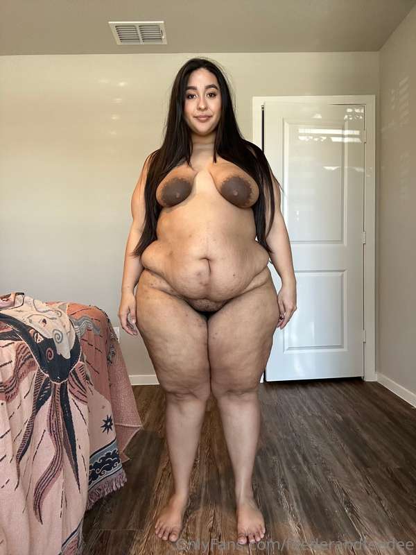 **Mom bod 3 months postpartum** *swipe* for ***nudes***! I t.. 8