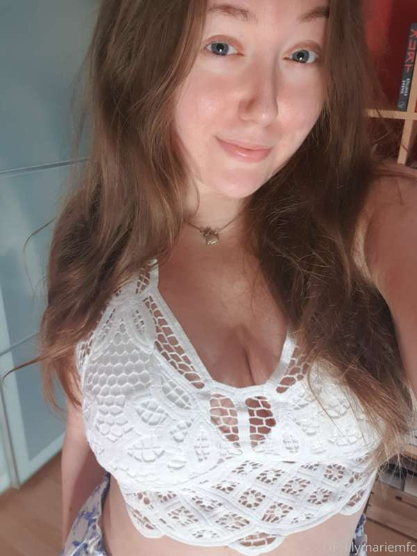 Hey, I'm back 💙 I submitted my term paper yesterday 😊
Though..