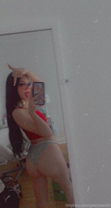 snapchat saw it first hehe??  tip me $10 and i’ll send it to..