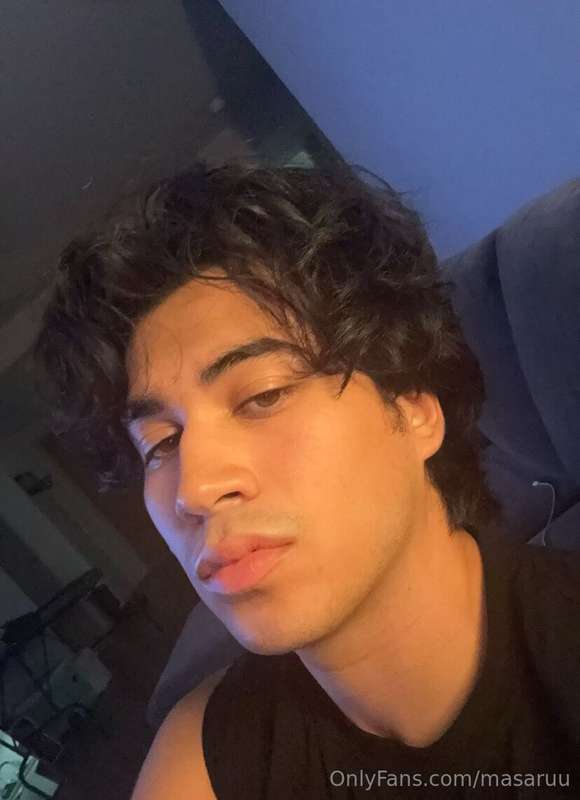 bored lets sext @masaruu2 