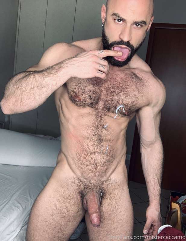 According to your requests:
- cum on my chest 💦
- taste my c.. 1