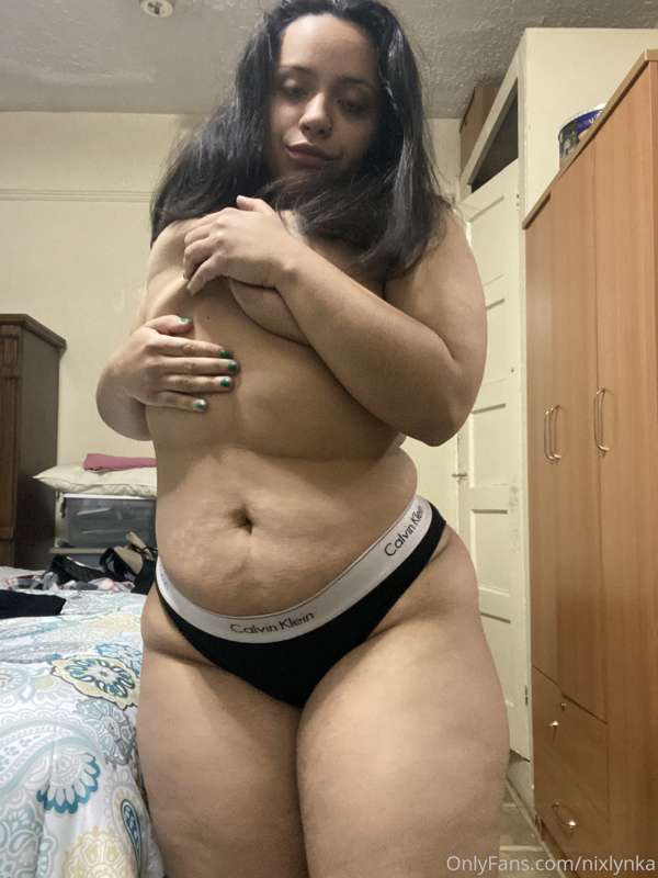 I heard y’all like my chub & pussy? Trying to play around wi.. 8
