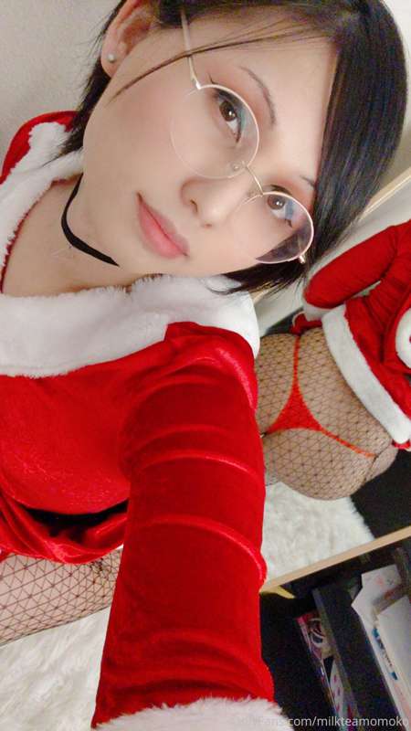 full set upload from last year, please enjoy while i hurry a.. 18