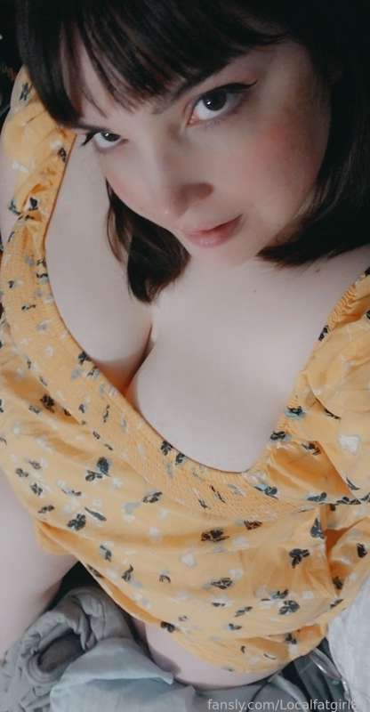 Localfatgirl88 - Fansly - 22 Apr, 2022 4