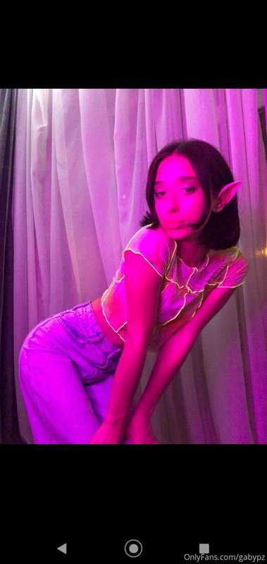 I am Sonya the enchantress ✨ turning water into wine and sof..