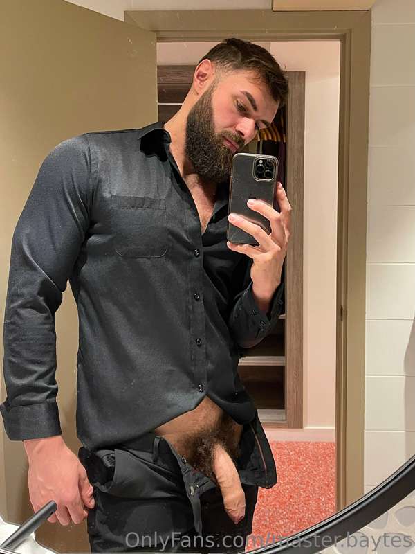 Hey guys what’s up, I had a gym injury that got worse on hol..