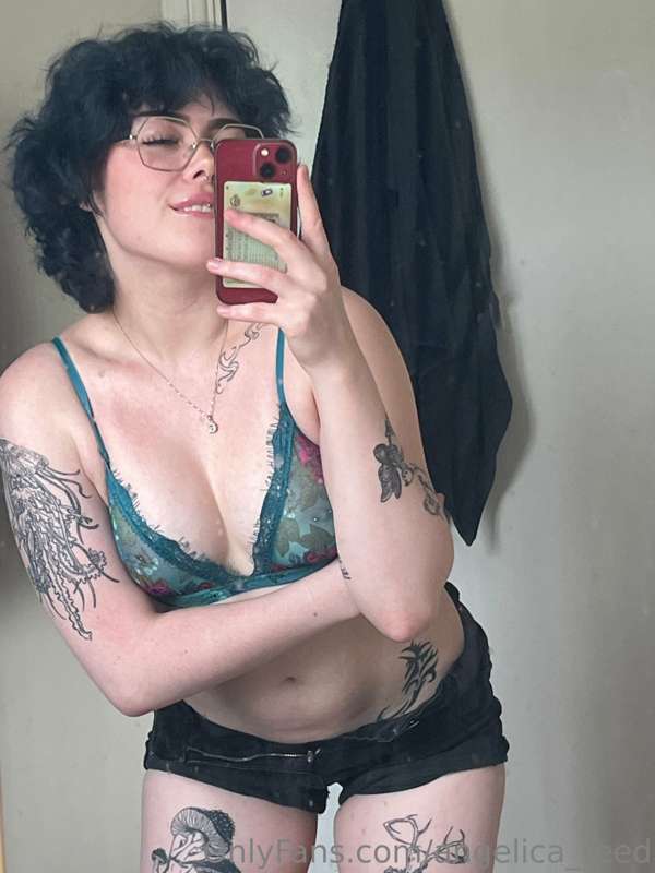 taking my bra off for you revealing my petite boobs. 🤍