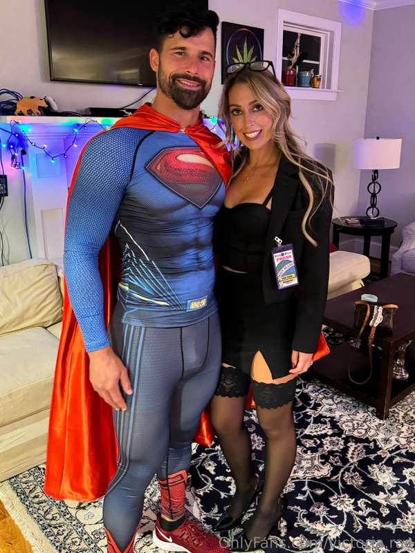 Hope everyone's having a fun Halloween weekend so far! I kno..