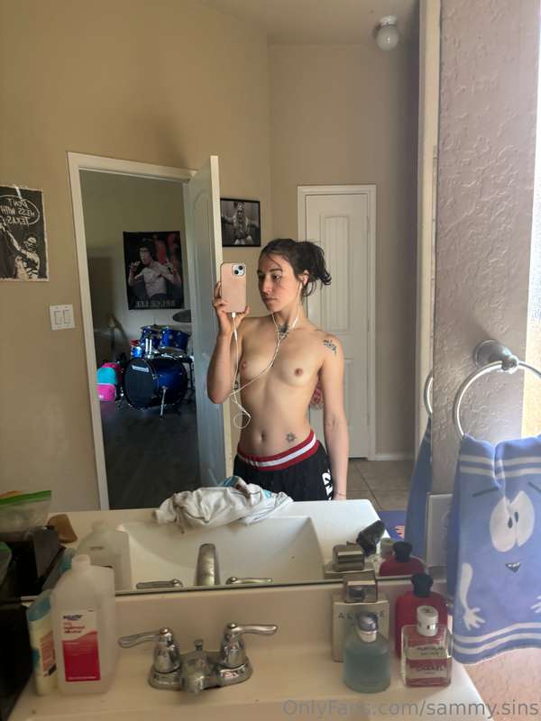 Sammy.Sins - Onlyfans - 22 Apr, 2025 29