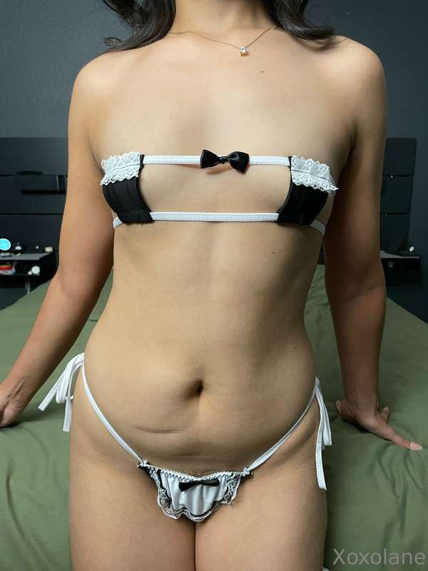🎃 H A P P Y H A L L O W E E N 🎃  This maid loves to get naug.. 2