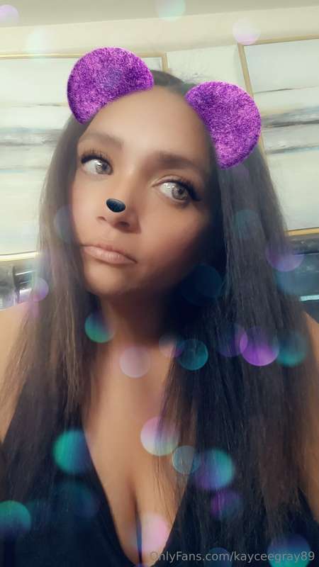I'm back! What to post now.... LMK!