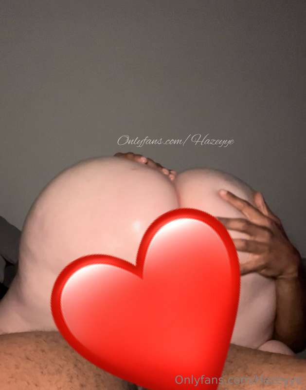 Would you let me ride you like this daddy? 😋💦💦