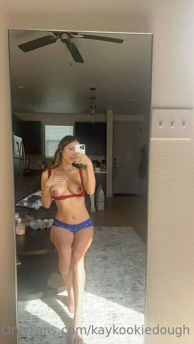 Wake up I'm posting BOOBS
***Tip under this post for more***..