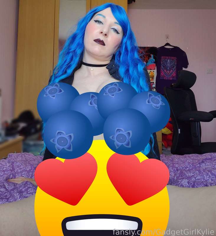 Gadgetgirlkylie - Fansly - 22 Feb, 2024
