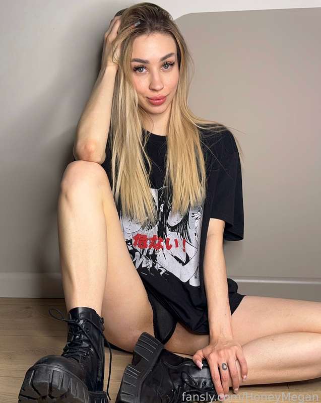 Honeymegan - Fansly - 22 Dec, 2024