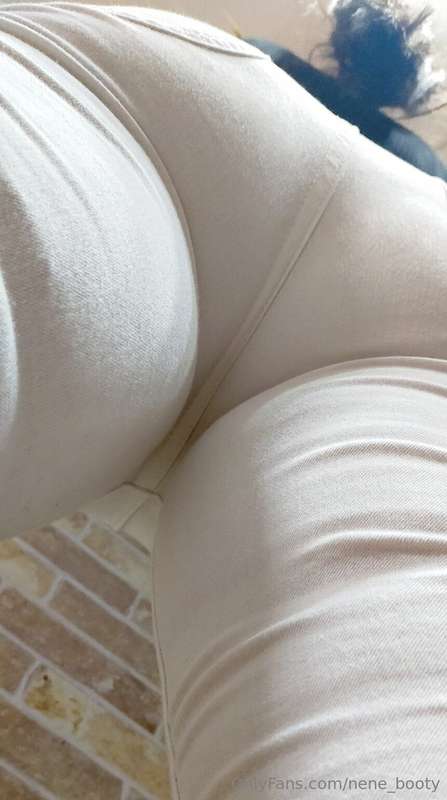 💗Invited a female client with big ass on a drinking date...... 35