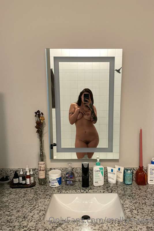 Body like an hourglass 😏