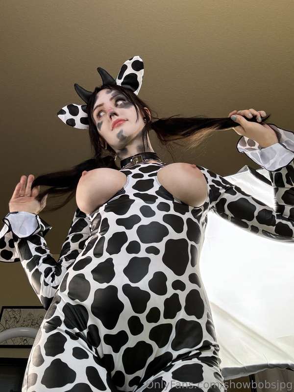 swipe for more milkies 🥛🥛 2
