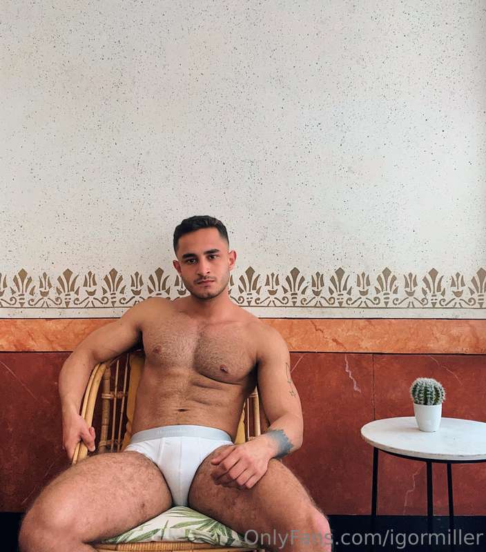I’ve saved your seat 😋