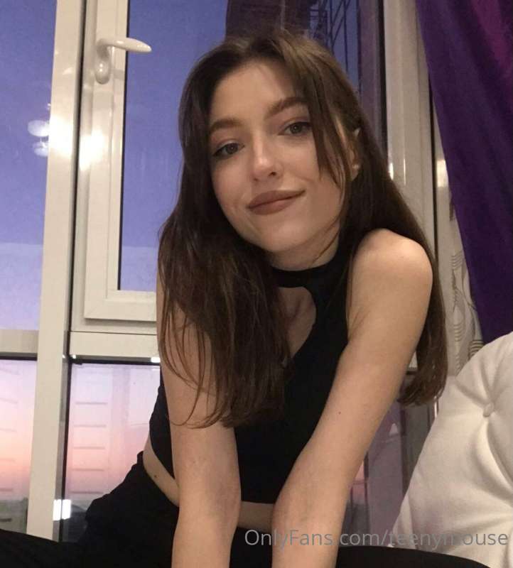 Teenymouse - Onlyfans - 27 May, 2022